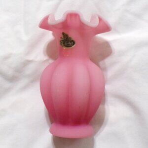 Vintage Fenton Pink/Rose Melon Ribbed Satin Glass Vase 6" Tall 1957-1971 #4006